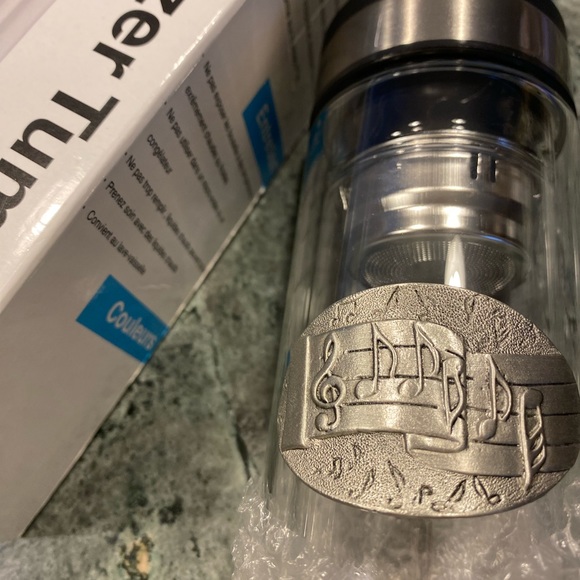 Tea fuzer tumbler - new - Picture 4 of 4